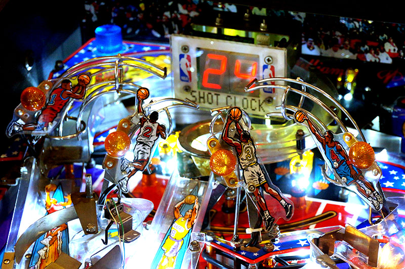 NBA Fastbreak Pinball Machine - Basket